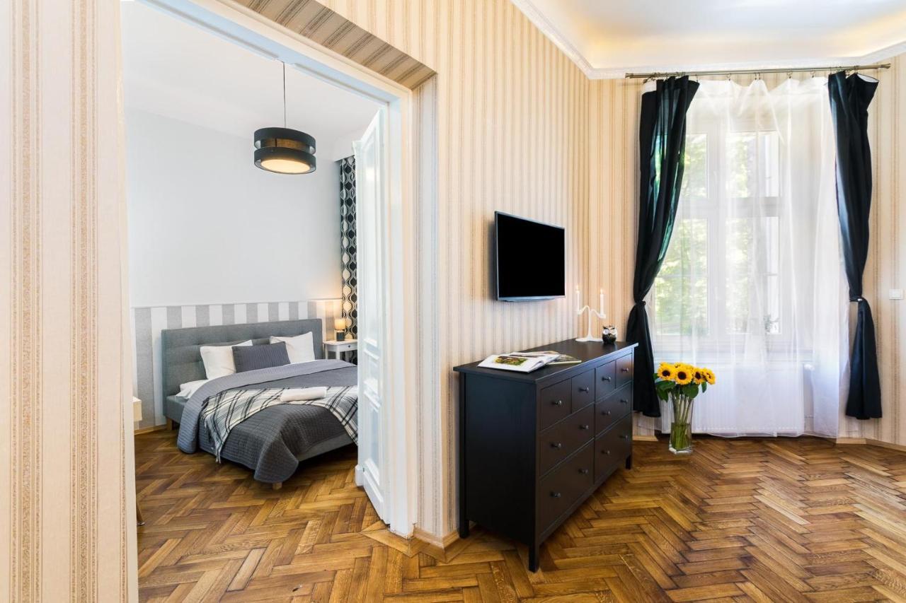 Exclusive Royal Apartments Cracovia Esterno foto